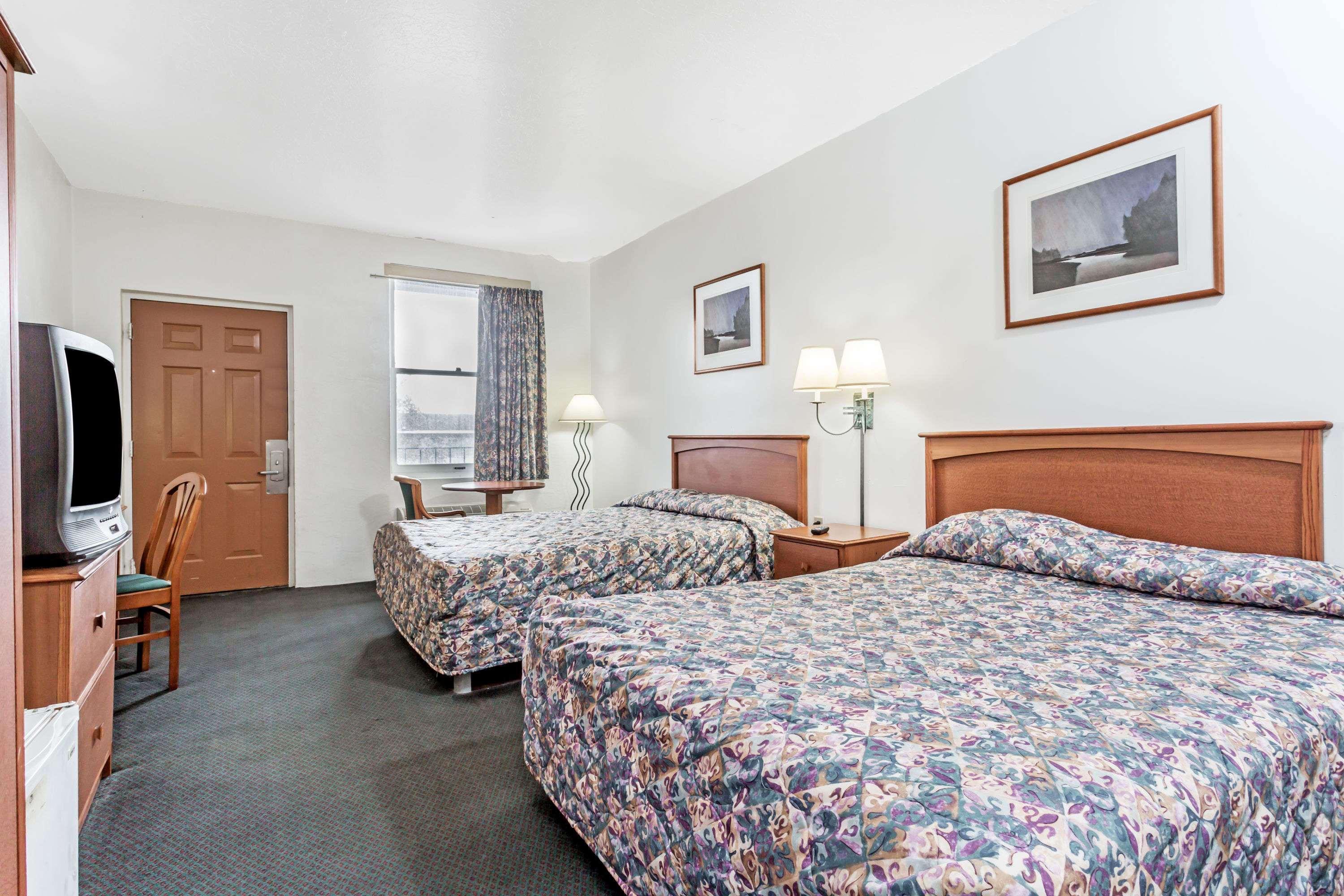 Americas Best Value Inn Wendover Zewnętrze zdjęcie