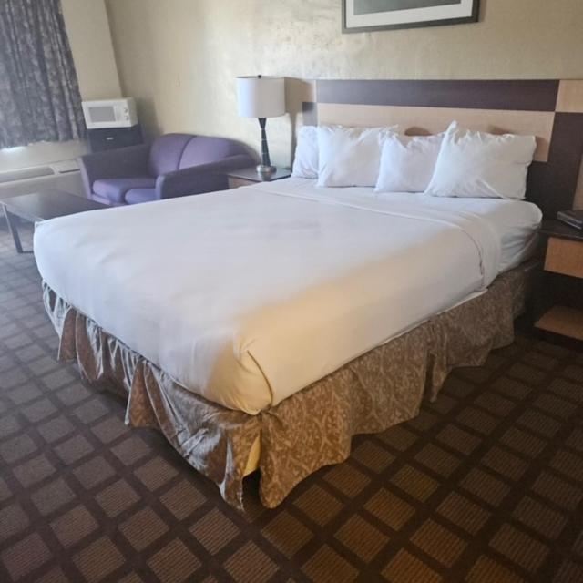 Americas Best Value Inn Wendover Zewnętrze zdjęcie